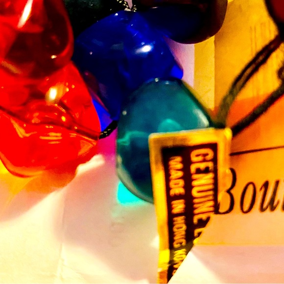 COPY - Vintage Hong Kong 1970’s Lucite Ponytail Holder - Picture 3 of 5